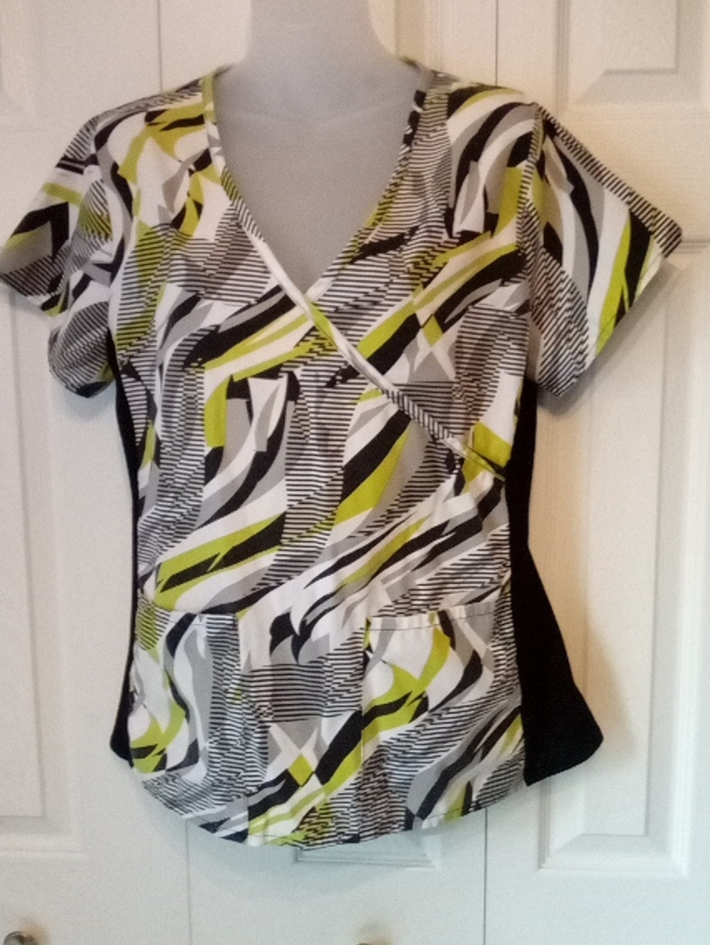 Smart Scrubs Women's Wrap V-Neck Geometric Print Top - Lime, Black & White
